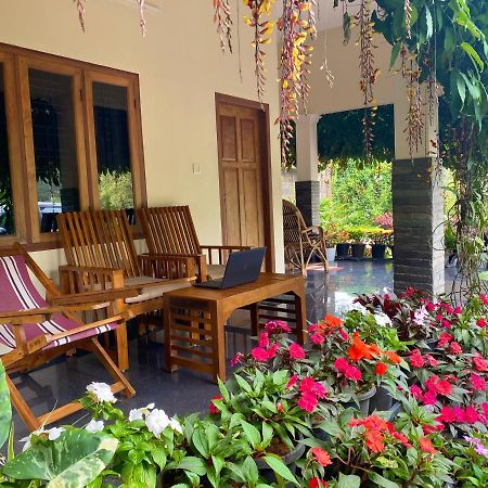Flower Valley Plantation Homestay Munnar Exterior photo